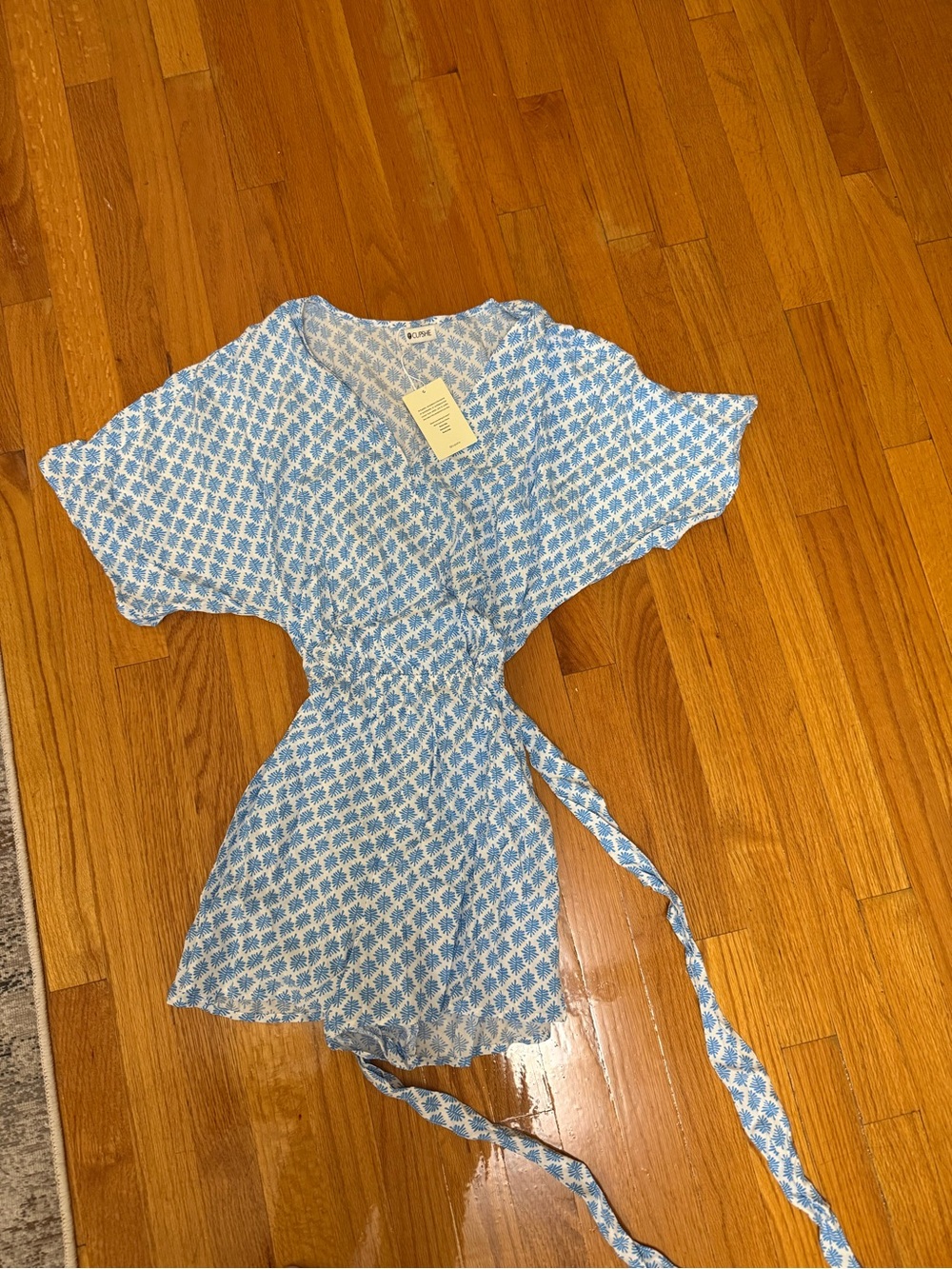 Cupshe Light Blue & White Printed Wrap Romper
